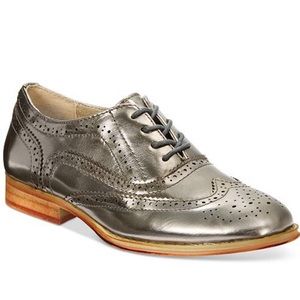 Wanted baby lace up Oxford shoes size 10